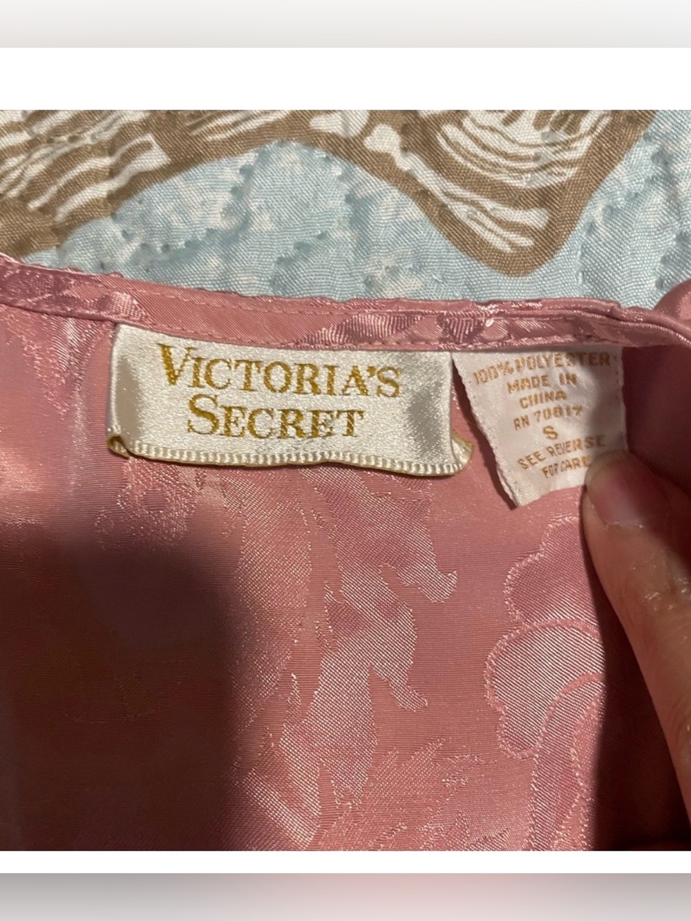 Vintage Victoria's Secret Gold Label Pink Jacquard Satin sleep shirt Gown Small - Picture 6 of 9